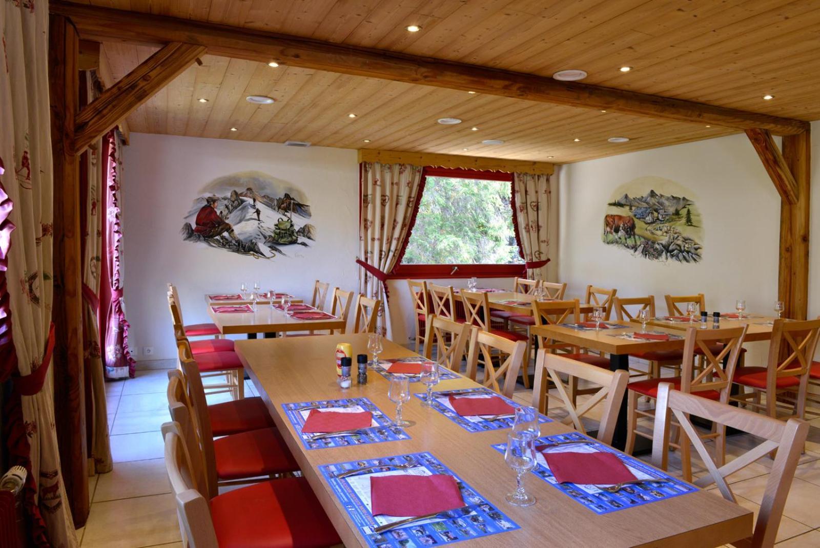Auberge De La Dranse Chatel Exterior photo