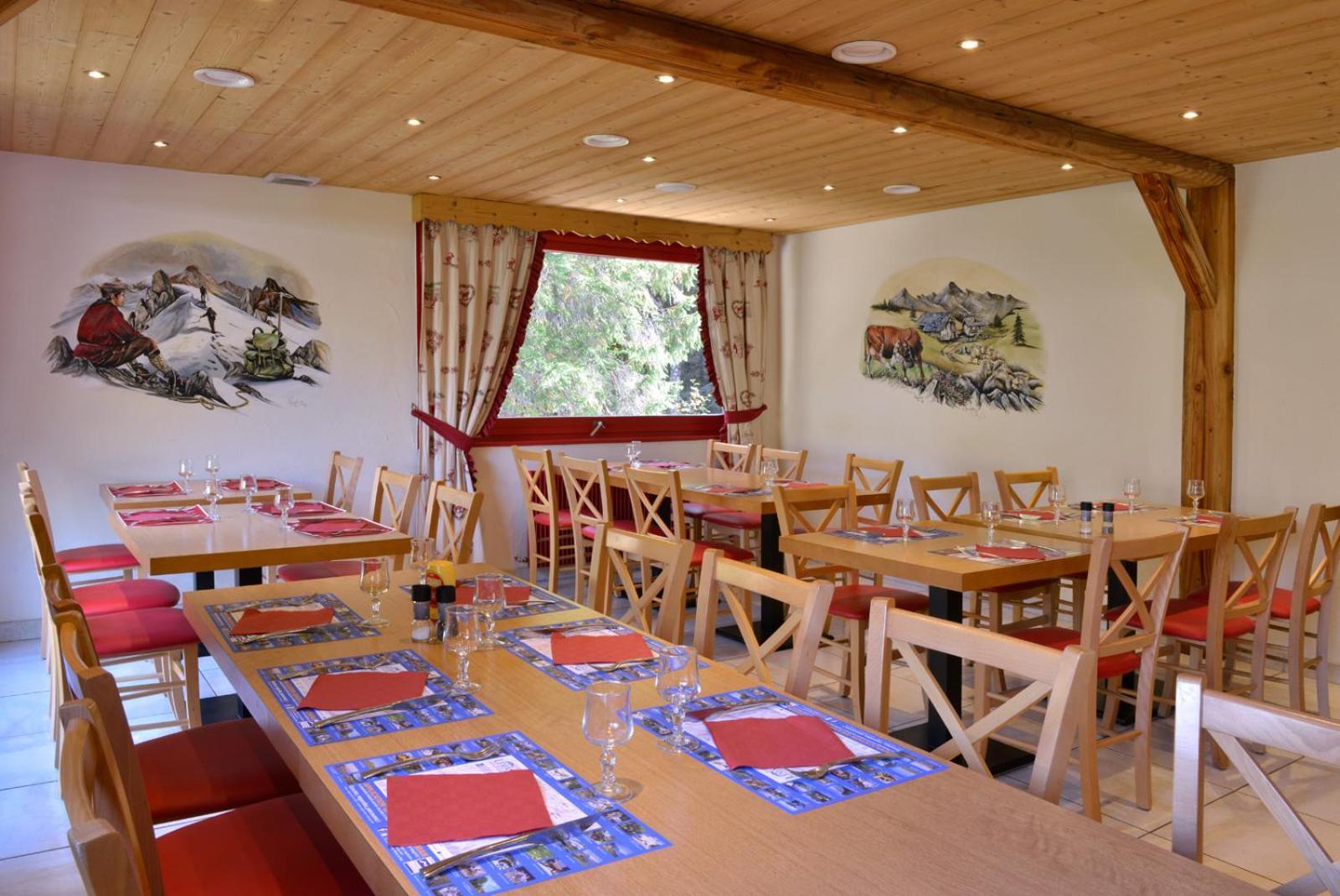 Auberge De La Dranse Chatel Exterior photo